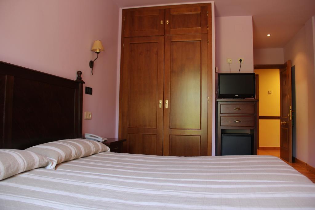 Hotel Rantiner Estación Dış mekan fotoğraf