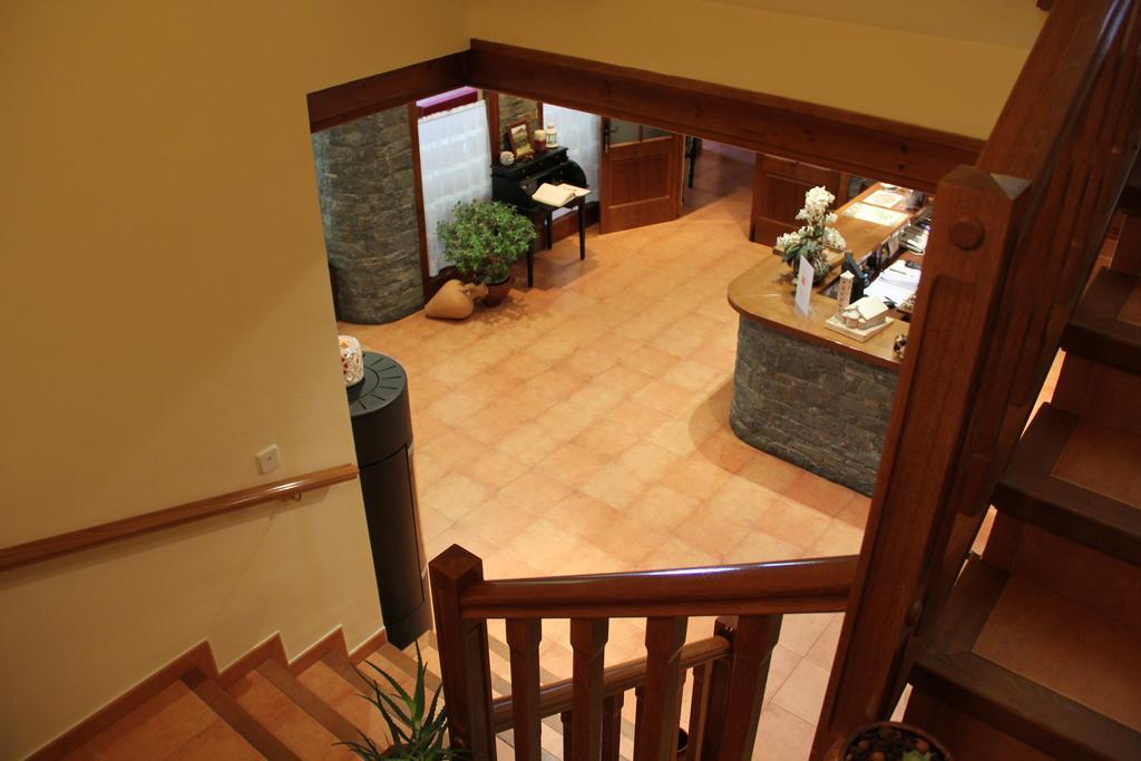 Hotel Rantiner Estación Dış mekan fotoğraf
