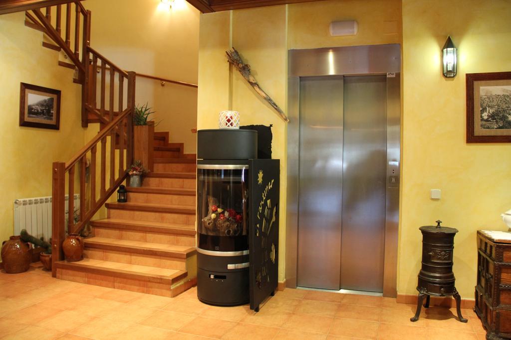 Hotel Rantiner Estación Dış mekan fotoğraf